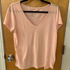 Pink t-shirt like new- Prince & Fox - large